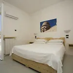 Hotel La Roccia 3*