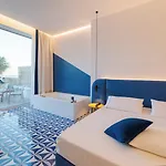 La Roccia Hotel 3*