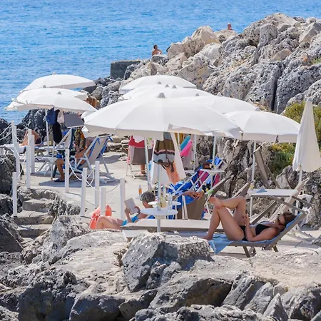 Hotel La Roccia