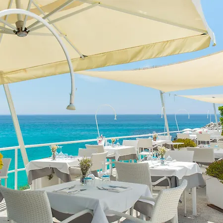 La Roccia Castro (Lecce)