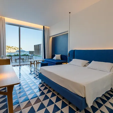 Hotel La Roccia