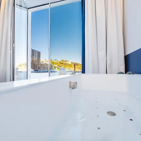Hotel La Roccia