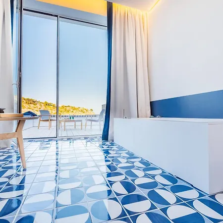 Hotel La Roccia Castro (Lecce)