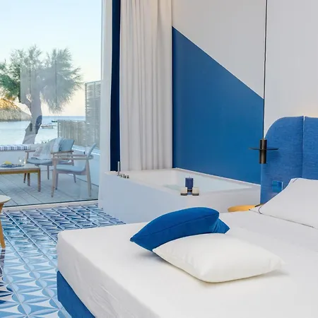 Hotel La Roccia Castro (Lecce)
