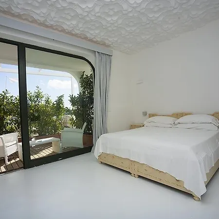 La Roccia 3* Castro (Lecce)