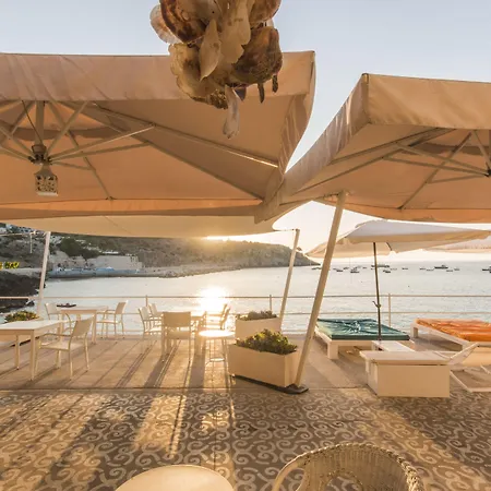 La Roccia 3* Castro (Lecce)