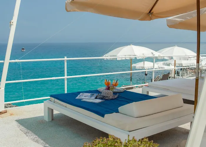 La Roccia 3* Castro (Lecce)