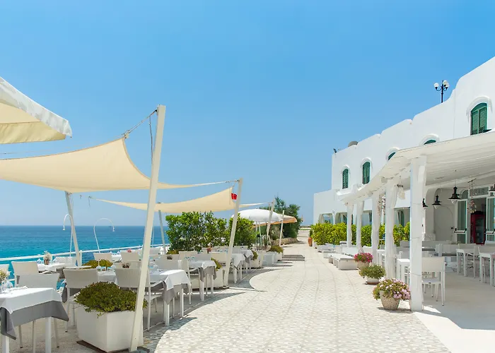 فندق La Roccia Castro (Lecce)