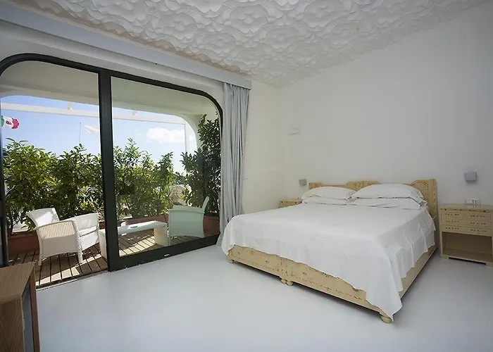 La Roccia 3* Castro (Lecce)